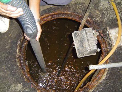 石首隔油池清理
